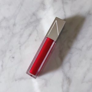 NWOB NARS Full Vinyl Lip Lacquer - Red District